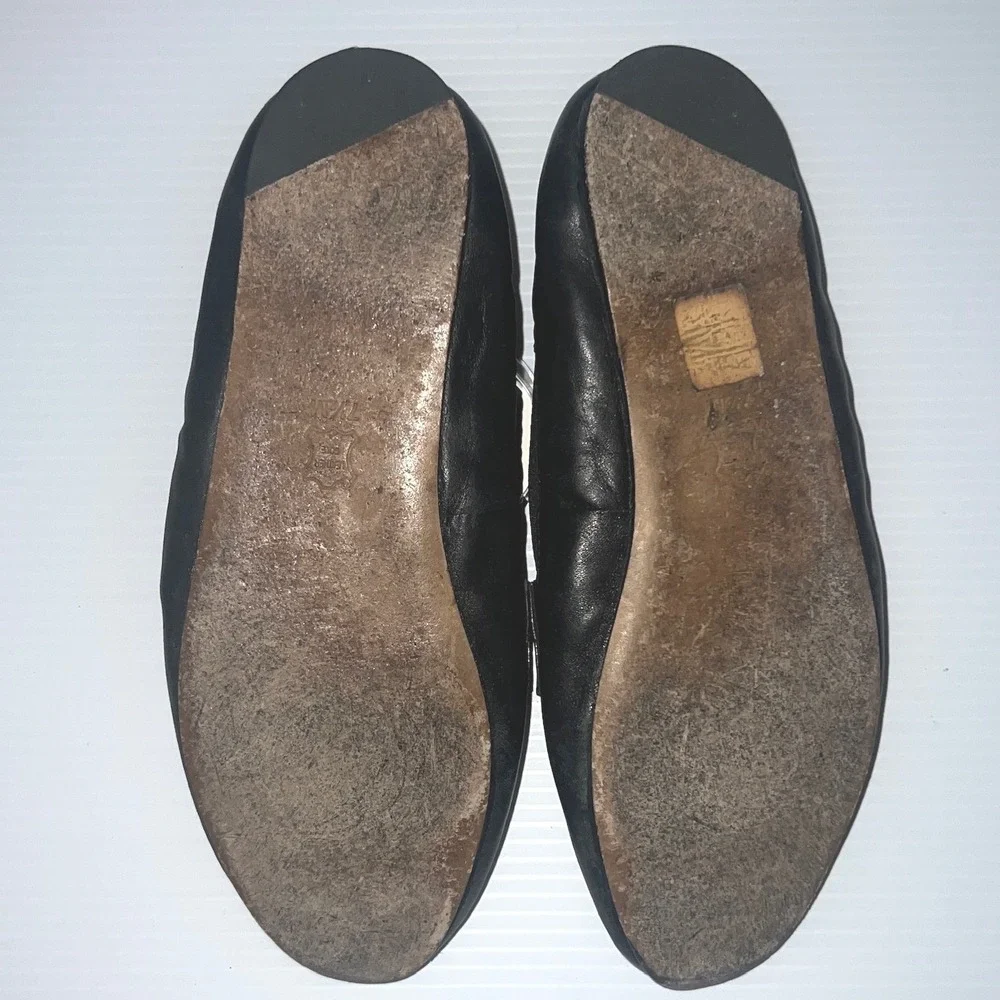 Tory Burch Loafers Women Size 8 Black Good Leather Gold Logo Flats Slip On